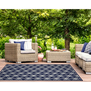 Liora Manne Capri Hex Indoor Outdoor Rug Navy