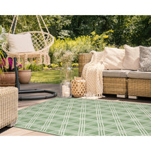 Load image into Gallery viewer, Liora Manne Capri Hex Indoor Outdoor Area Rug Green