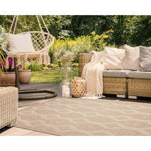 Load image into Gallery viewer, Liora Manne Sahara Links Indoor Outdoor Area Rug Ivory