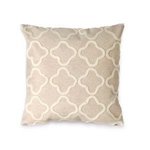 Liora Manne Visions I Crochet Tile Indoor Outdoor Decorative Pillow White