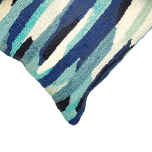 Liora Manne Frontporch Cloud Indoor Outdoor Pillow Aruba
