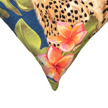 Load image into Gallery viewer, Liora Manne Illusions Cheetahs Indoor Outdoor Decorative Pillow Jungle
