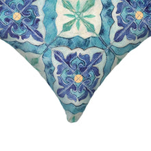 Load image into Gallery viewer, Liora Manne Illusions Madrid Indoor Outdoor Decorative Pillow Ocean