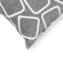 Load image into Gallery viewer, Liora Manne Visions I Squares Indoor Outdoor Decorative Pillow Silver