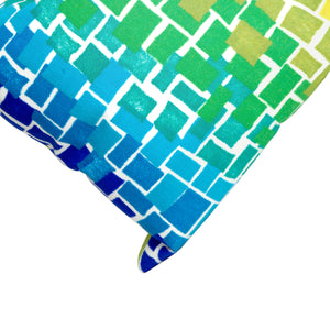 Liora Manne Visions III  Ombre Tile Indoor Outdoor Decorative Pillow Cool
