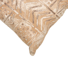 Load image into Gallery viewer, Liora Manne Visions IV Bambara Indoor Outdoor Decorative Pillow Biscotti