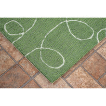 Load image into Gallery viewer, Liora Manne Frontporch Buzzy Bees Indoor Outdoor Area Rug Green