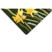 Load image into Gallery viewer, Liora Manne Frontporch Daffodil Indoor Outdoor Area Rug Green