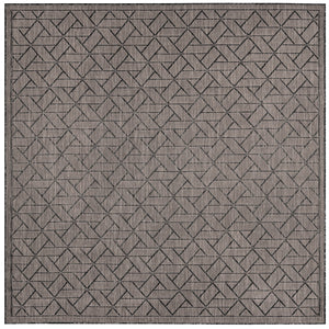 Liora Manne Carmel Pyramid Indoor Outdoor Rug Black