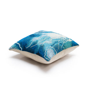 Liora Manne Marina Jelly Fish Indoor Outdoor Decorative Pillow Bloom