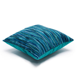 Liora Manne Visions III Broken Stripe Indoor Outdoor Decorative Pillow Blue