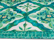 Load image into Gallery viewer, Liora Manne Illusions Madrid Indoor Outdoor Area Mat Emerald