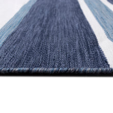 Load image into Gallery viewer, Liora Manne Sorrento Boat Stripe Indoor Outdoor Area Rug Navy