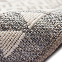 Load image into Gallery viewer, Liora Manne Cove Peruvian Stripe Indoor Outdoor Area Rug Grey