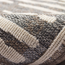 Load image into Gallery viewer, Liora Manne Cove Bamboo Indoor Outdoor Area Rug Grey