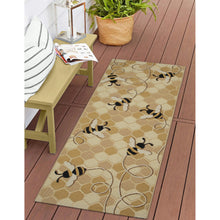 Load image into Gallery viewer, Liora Manne Esencia Bee Free Indoor Outdoor Mat Honey