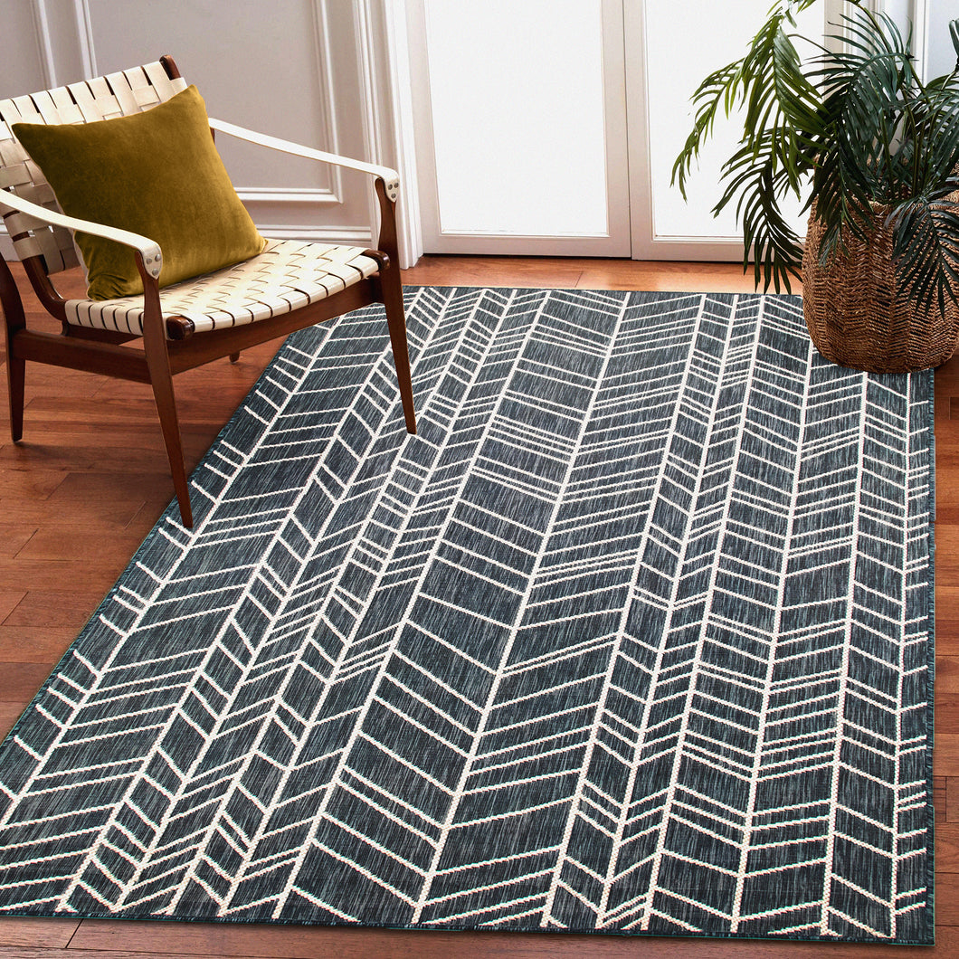 Liora Manne Carmel Chevron Indoor Outdoor Area Rug Navy