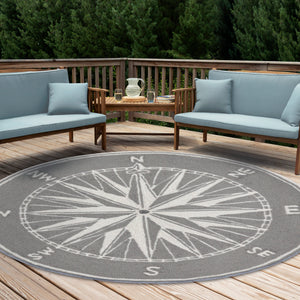 Liora Manne Frontporch Compass Indoor Outdoor Area Rug Grey