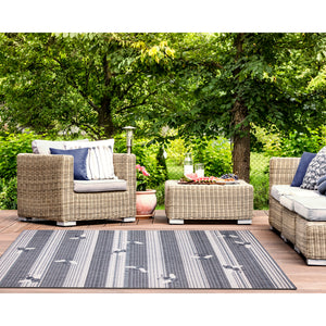 Liora Manne Malibu Sweet Bees Indoor Outdoor Area Rug Navy