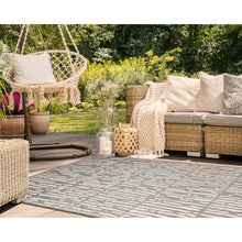 Load image into Gallery viewer, Liora Manne Cove Bamboo Indoor Outdoor Area Rug Grey