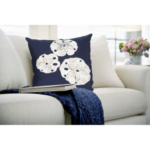 Liora Manne Visions I Sand Dollar Indoor Outdoor Decorative Pillow Navy