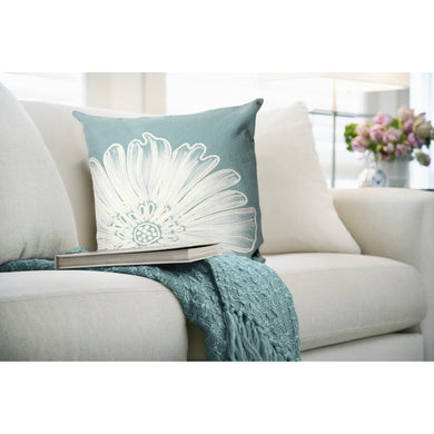 Liora Manne Visions III Antique Medallion Indoor Outdoor Decorative Pillow Aqua