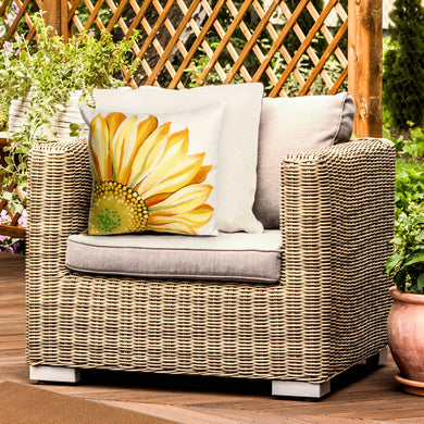 Liora Manne Visions III Sunflower Indoor Outdoor Decorative Pillow Yellow