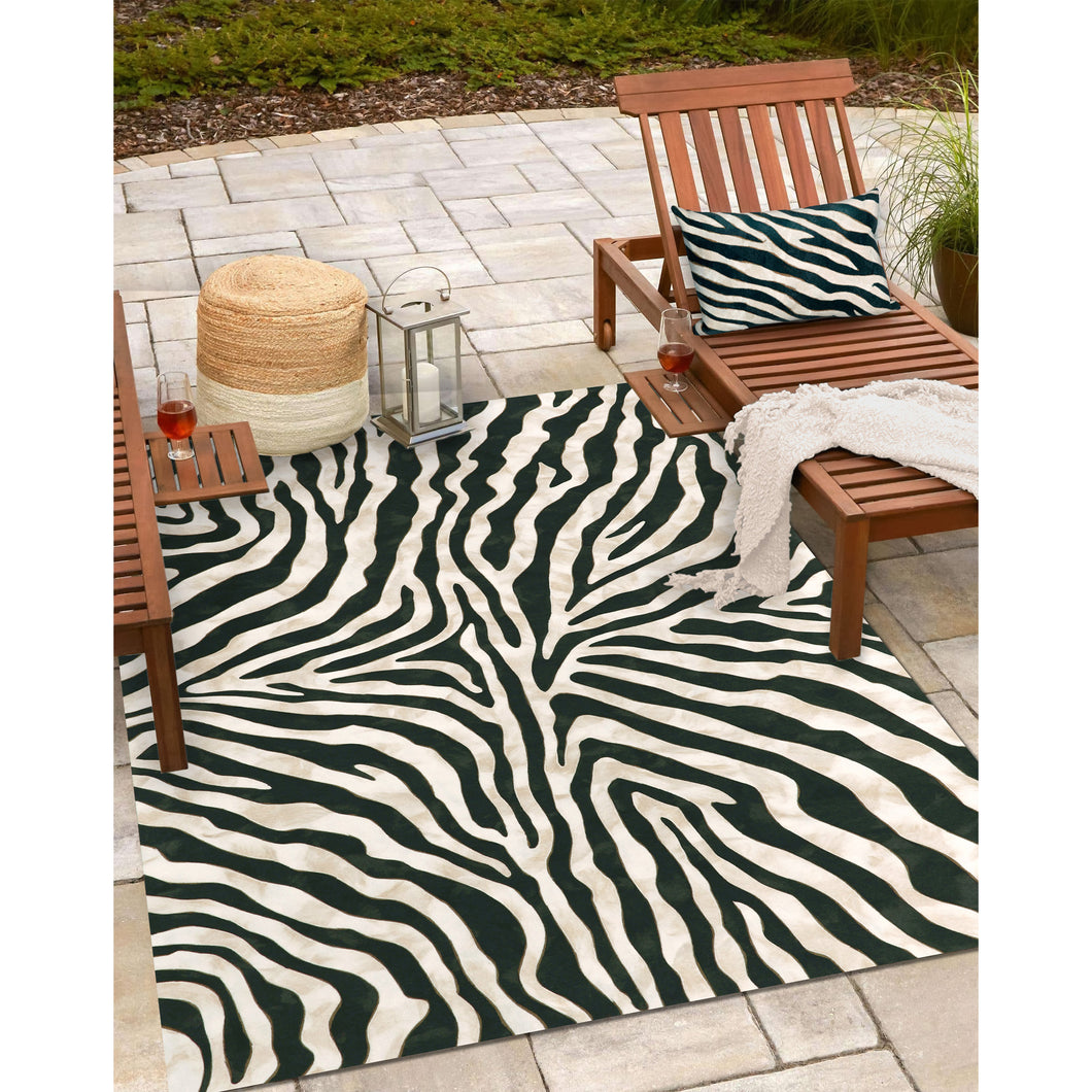 Liora Manne Visions I Zebra Indoor Outdoor Area Rug Black