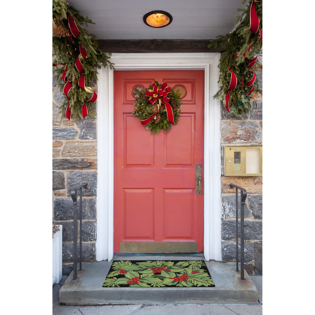 Liora Manne Frontporch Hollyberries Indoor Outdoor Area Rug Black
